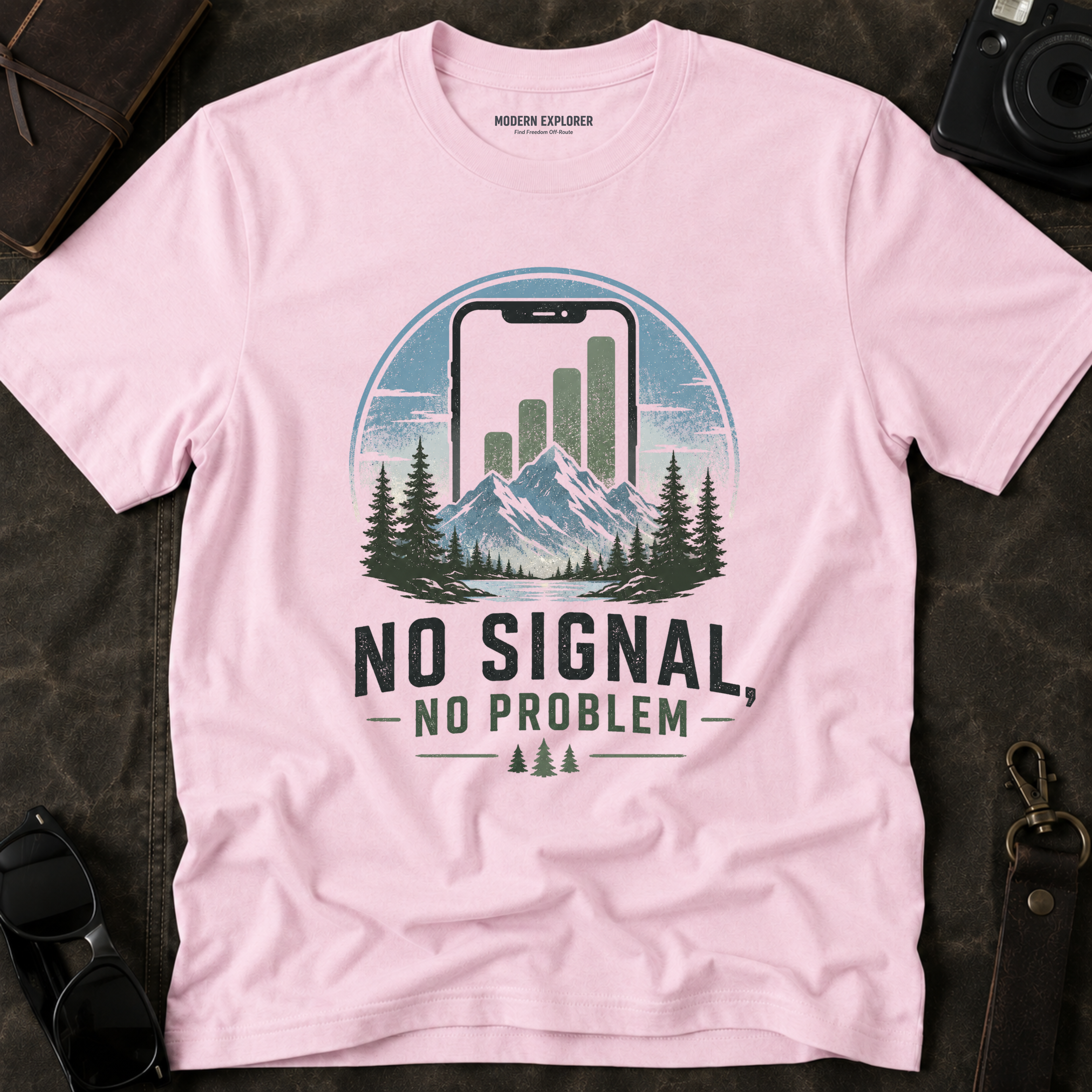 'No Signal, No problem' Graphic Tee