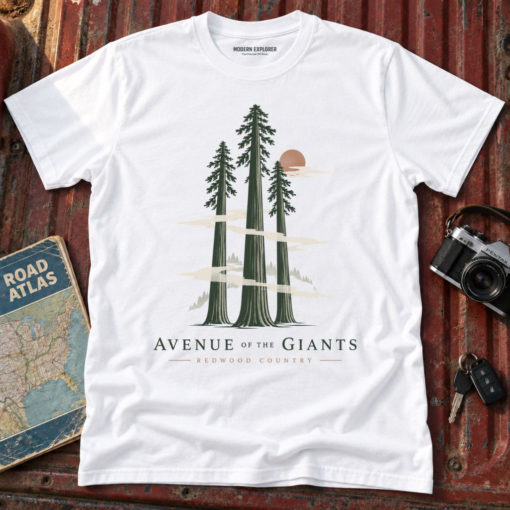 'Avenue of the Giants' Redwoods Graphic Tee